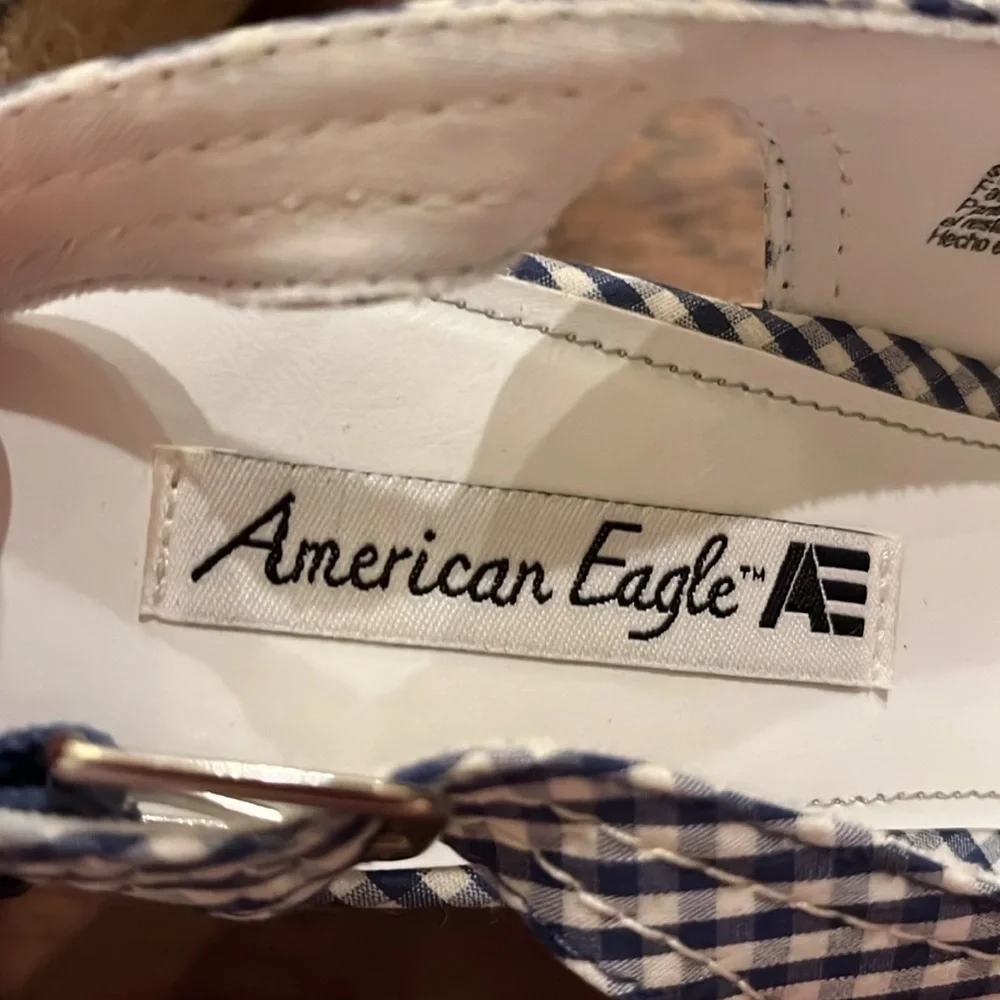 American Eagle Size 9 Blue and White Gingham Platform Espadrilles
